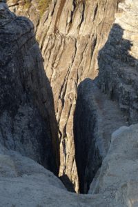 Day Hike Taft Point-Yosemite Fissures